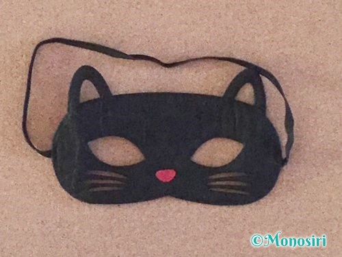 セリアのフェルト猫マスク