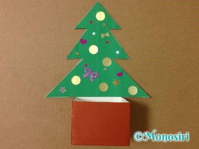 牛乳パックでクリスマスツリー型小物入れの作り方6