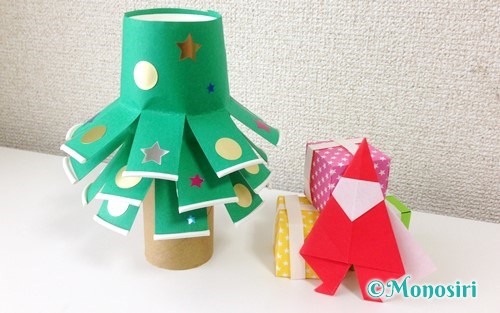 紙コップで作ったクリスマスツリー