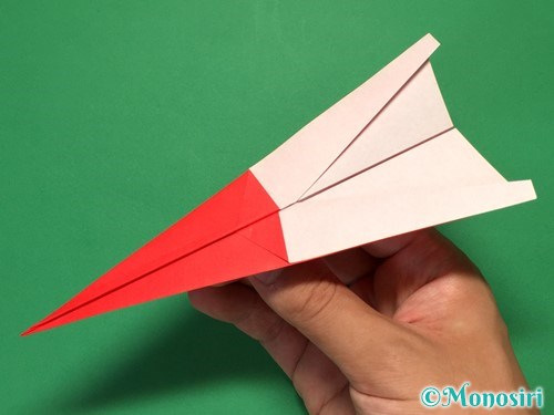 よく飛ぶ紙飛行機の作り方13