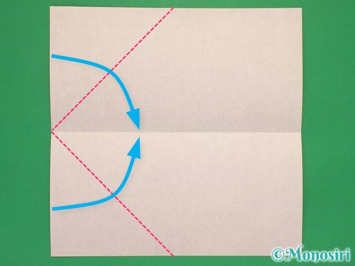 正方形の折り紙で紙飛行機の折り方2