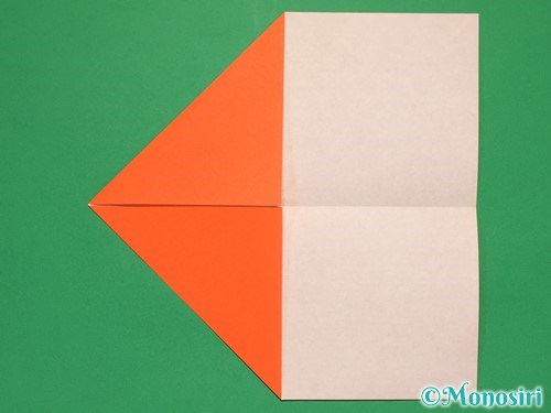 正方形の折り紙で紙飛行機の折り方3