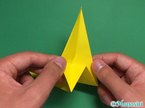 折り紙で立体的な星の作り方15