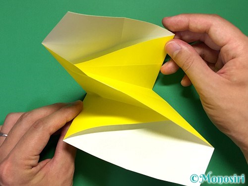 折り紙で星の入れ物(皿)の折り方25