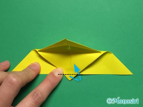 折り紙で蝶(ちょうちょ)の折り方手順14