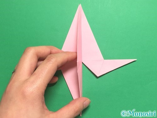 折り紙で羽ばたく鳥の折り方手順26