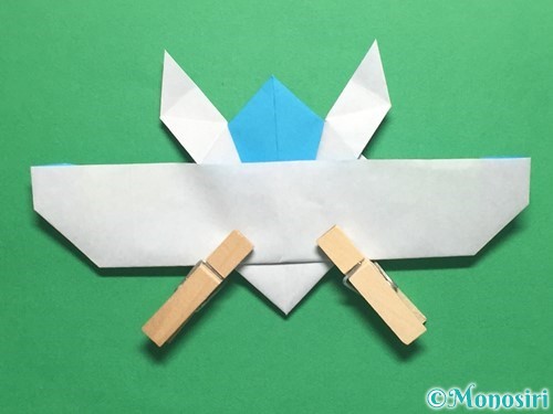 折り紙でかっこいい兜の折り方手順33