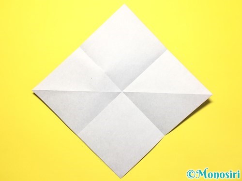 折り紙で立体的な百合の花の折り方手順5