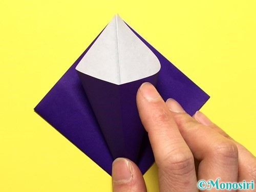 折り紙で立体的な百合の花の折り方手順12