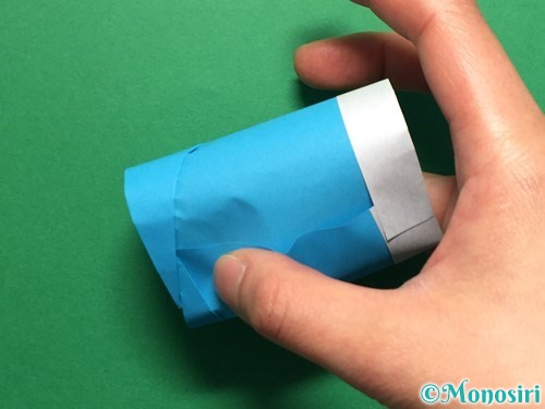 折り紙で立体的なレインブーツの折り方手順15