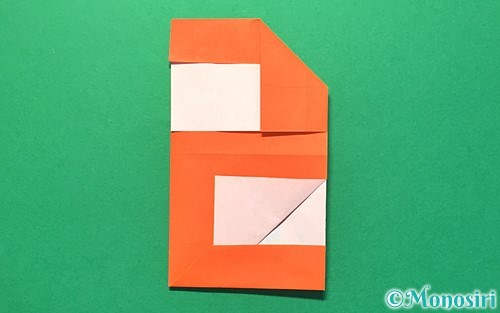 折り紙で折った数字の2