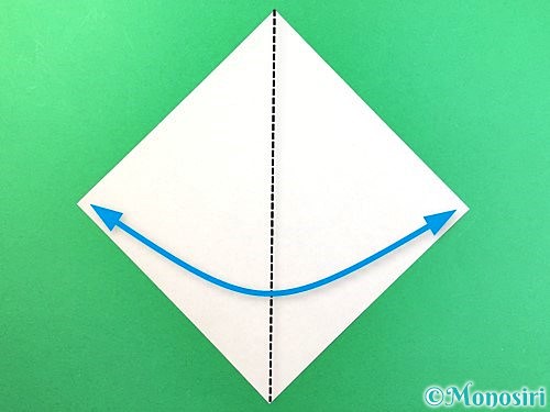 折り紙で立体的なカブトムシの折り方手順1
