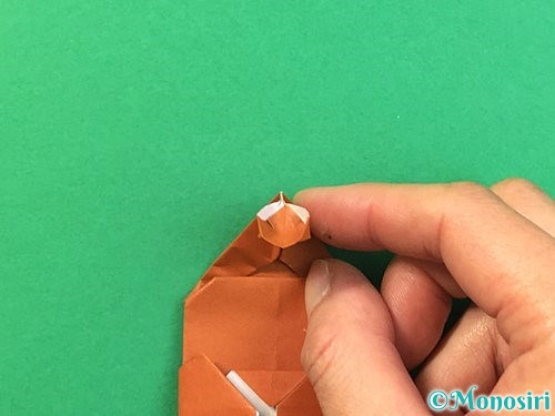 折り紙で立体的なカブトムシの折り方手順46