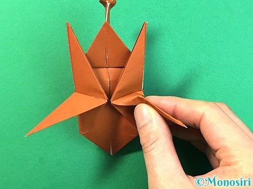 折り紙で立体的なカブトムシの折り方手順79