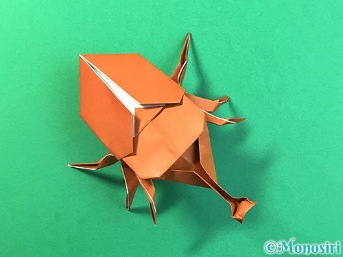 折り紙で立体的なカブトムシの折り方手順83