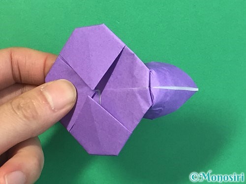 折り紙で睡蓮(蓮の花)の折り方手順21