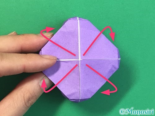 折り紙で睡蓮(蓮の花)の折り方手順24