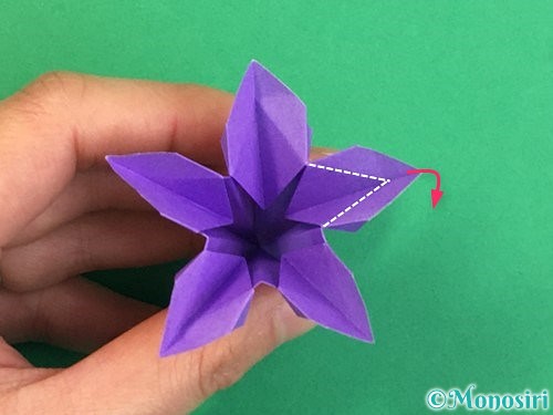 折り紙で立体的なリンドウの折り方手順42