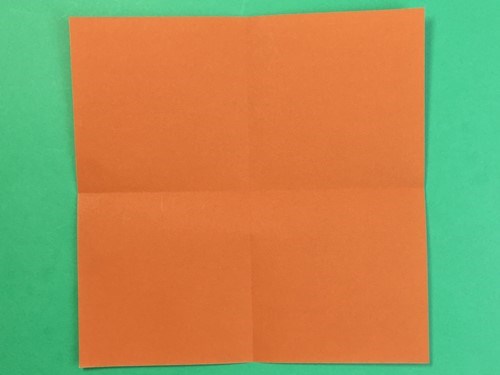 折り紙でどんぐりの折り方手順2