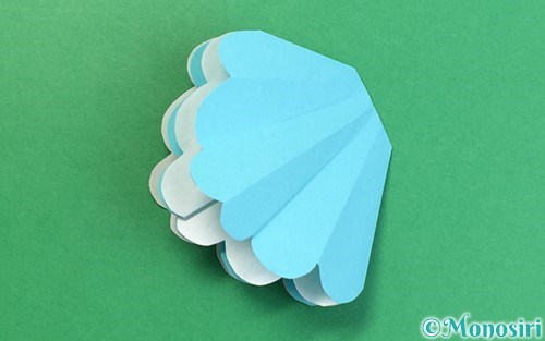 折り紙で作った貝